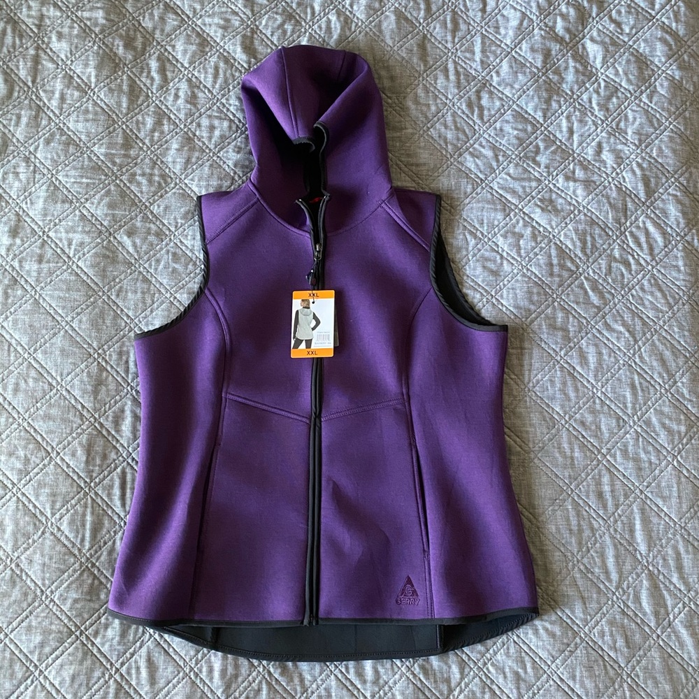 NWT Gerry Weber Purple Zip Up Performance Vest
